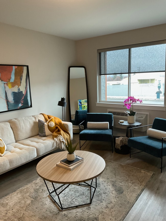 1101_ - 1.jpeg - The Landing at Saddlerock