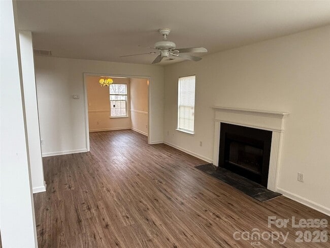 Photo - 4411 Canipe Dr