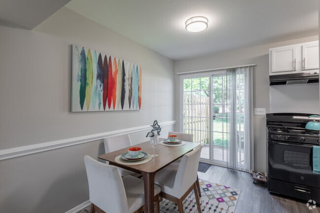 Model 2BR, 1.5BA - The Lawton Townhomes