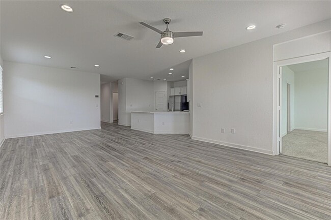 Photo - 301 Tequilana Pass