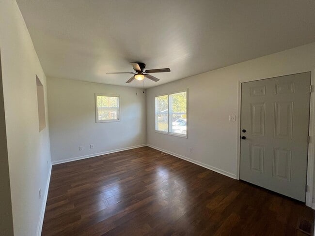 Photo - 8324 Stephenson Rd