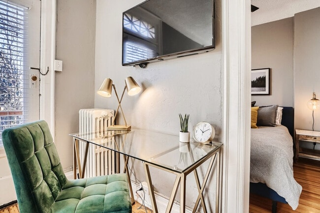 Photo - 1660 N Gaylord St Unit ID1026278P