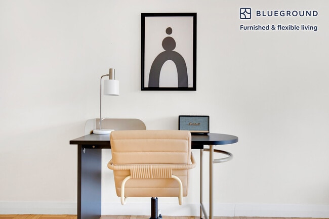 Photo - 30 Park Ave Unit FL12-ID747