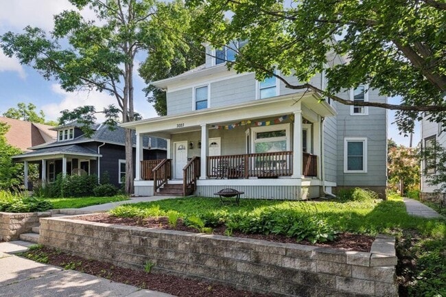 Photo - 3023 Dupont Ave S