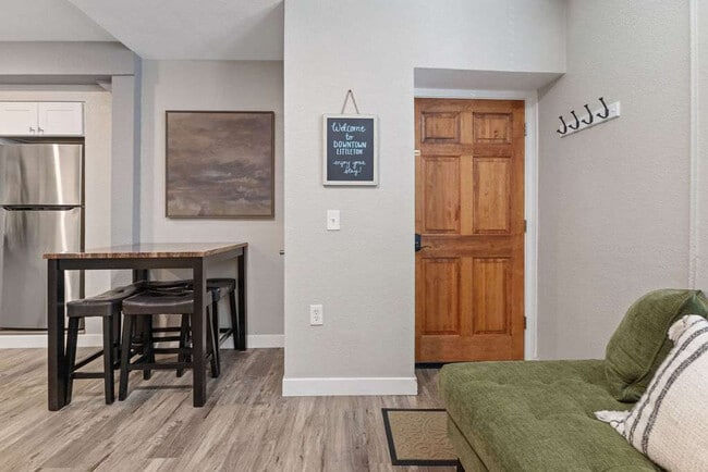 Building Photo - 2490 Main St Unit FL1-ID1380030P