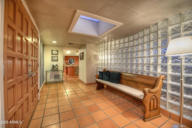 Photo - 1523 W Vista Ave
