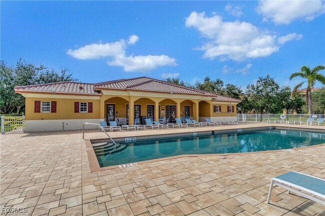 Building Photo - 4135 Residence Drive