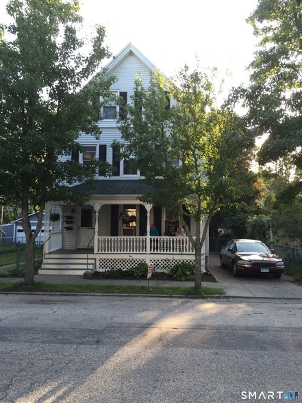 Photo - 8 Lincoln Ave