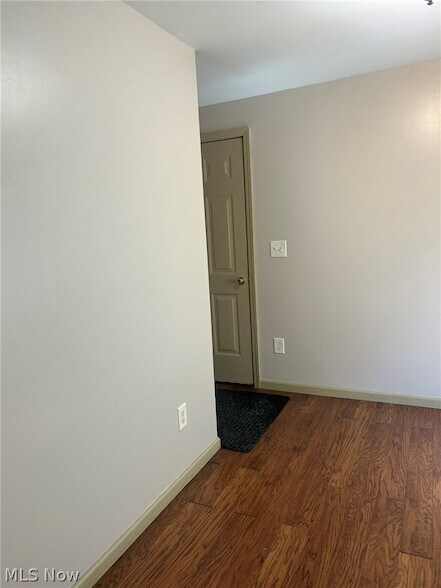 Photo - 70431 Long Run Rd
