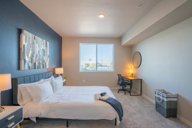 Photo - 1950 E Broadway Rd Unit ID1263104P