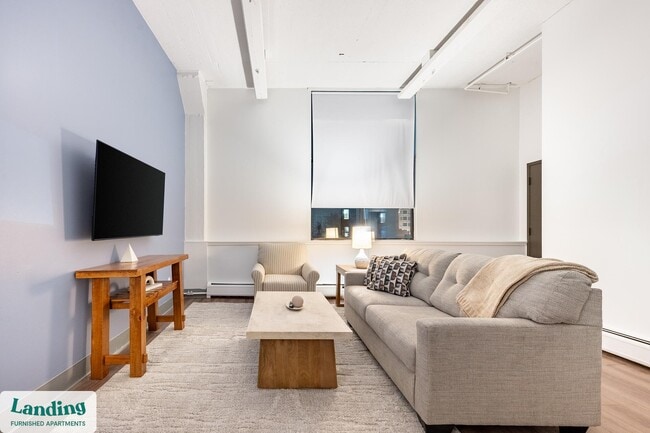 Building Photo - 45 Willow St Unit 305.1412547