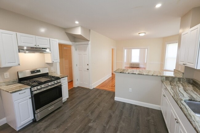 Photo - 32 Robinson St Unit 1