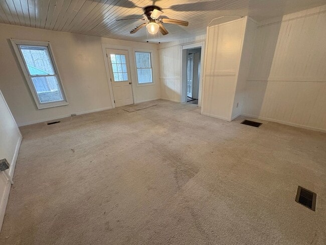 Photo - 50 Sullivan Rd