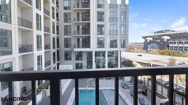 Photo - 1007 S Mint St Unit 833