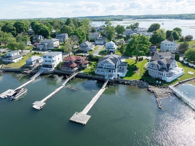 Photo - 8 Riverside Rd