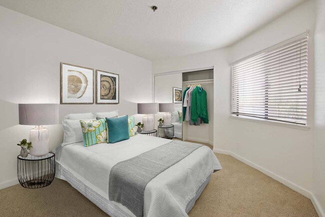 Photo - Masselin Park West