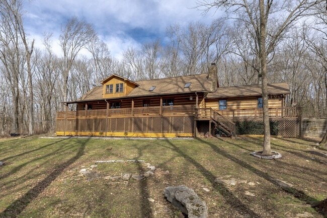 Photo - 1762 Burke Hollow Rd