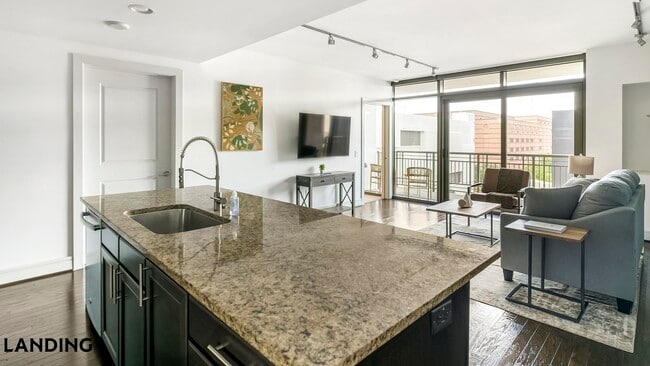 Photo - 777 Preston St Unit 7D