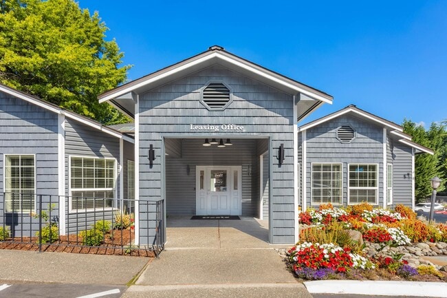 Building Photo - Desie