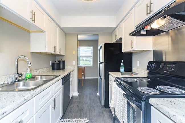 Photo - Laurel Ridge Apartments