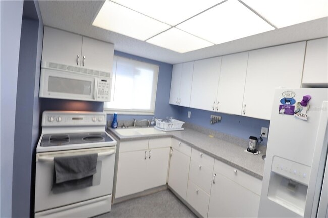 Photo - 4154 Heron Way Unit 203B