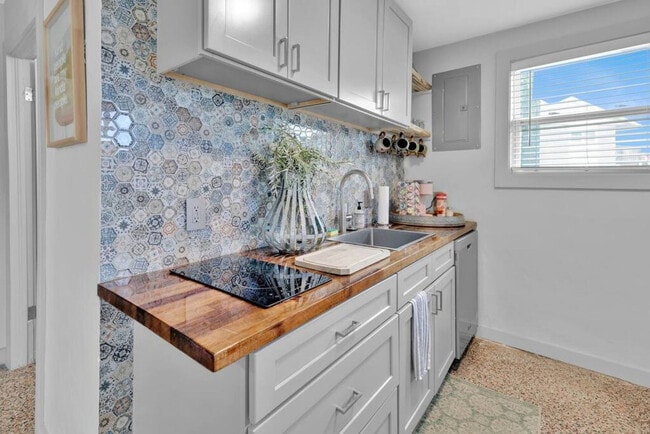 Photo - 316 Bream Ave Unit SI ID1501993P