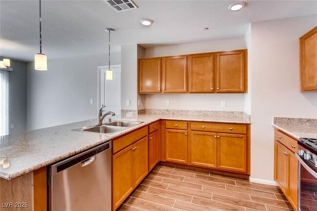 Photo - 3116 Paladi Ave