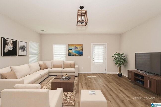 Photo - 142 Kings Wy