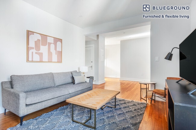 Photo - 19 Forest St Unit FL3-ID345