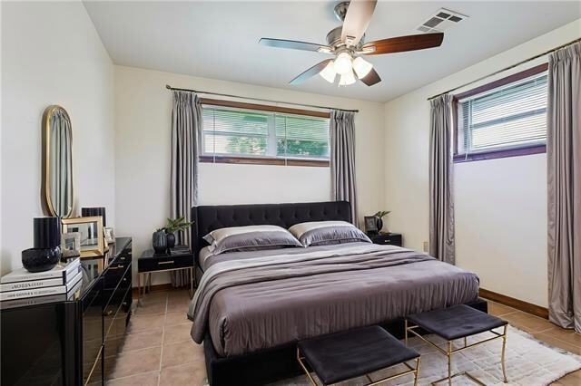 Photo - 3321 Republic St