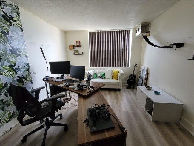 Photo - 9320 Fontainebleau Blvd Unit 510