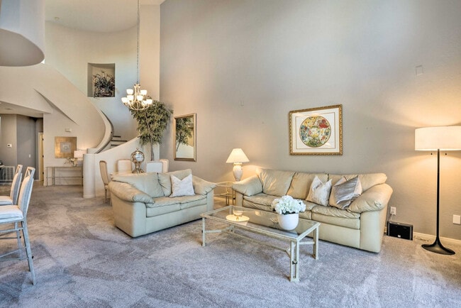 Building Photo - 15240 N Clubgate Dr Unit SI ID1545805P