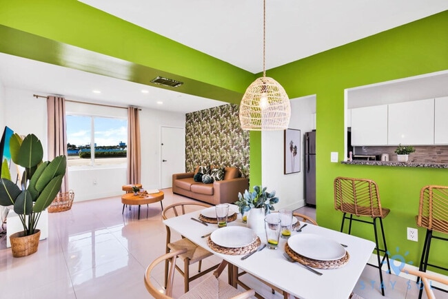 Photo - 809 S Ocean Dr Unit ID1227310P