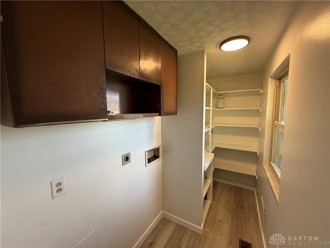 Photo - 7619 Bassett Dr