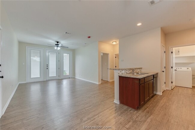 Photo - 1915 Dartmouth St Unit 3023