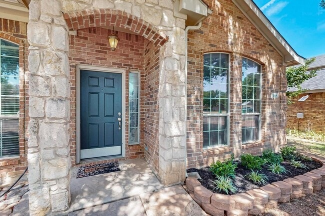 Photo - 165 Hirth Dr