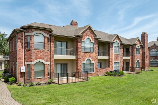 Elle at the Medical Center - Elle At The Medical Center