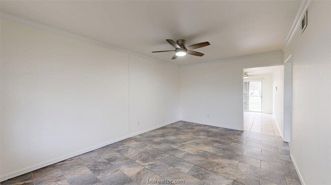 Photo - 1607 Cloverdale Ct