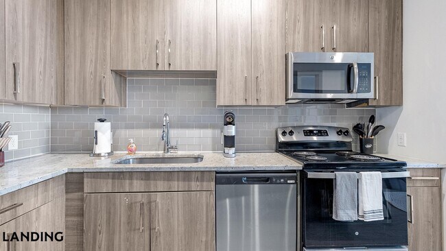 Photo - 101 S Center St Unit 101