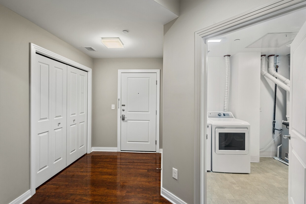 Floor Plan - 1 BED, 1 BATH DELUXE