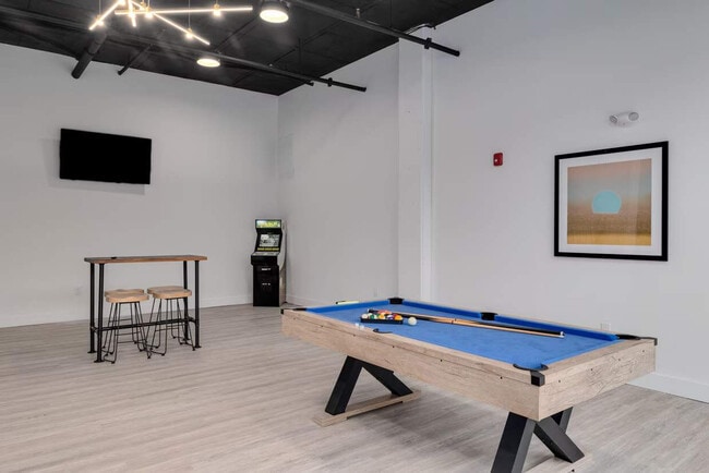 Photo - 2400 E Huntingdon St Unit SI ID1075549P