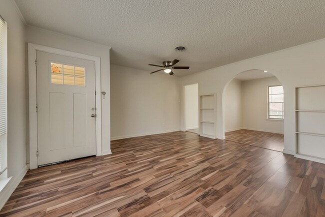 Photo - 7704 Woodspan Dr