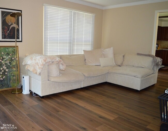 Photo - 744 Trombley Rd