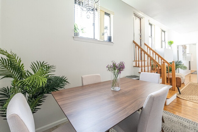 Photo - 735 10th Ave Unit ID1323993P