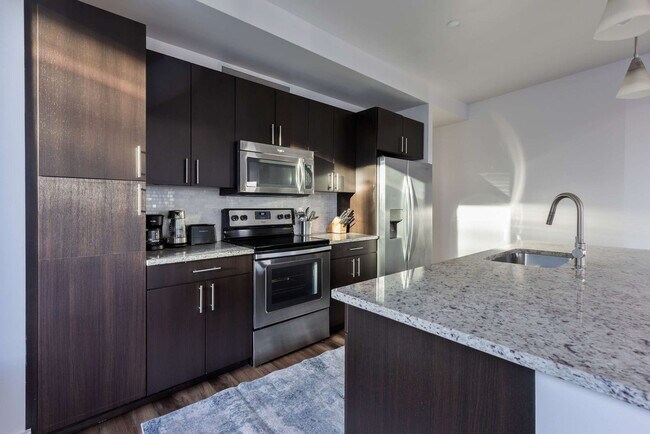 Photo - 100 Pier 4 Blvd. Unit SI FL18-ID1534388P