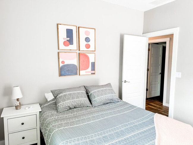 Photo - 1800 W Idaho St Unit ID1324057P