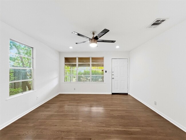 Photo - 4508 Bennett Ave