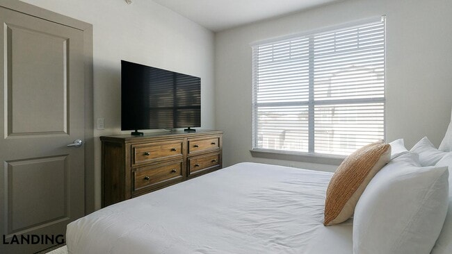 Photo - 4115 Louetta Rd Unit 4201