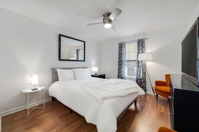Photo - 3224 Timmons Ln Unit 123