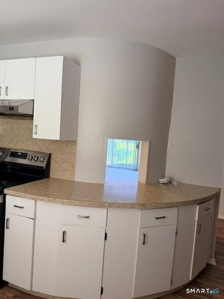 Photo - 264 Lyman Rd